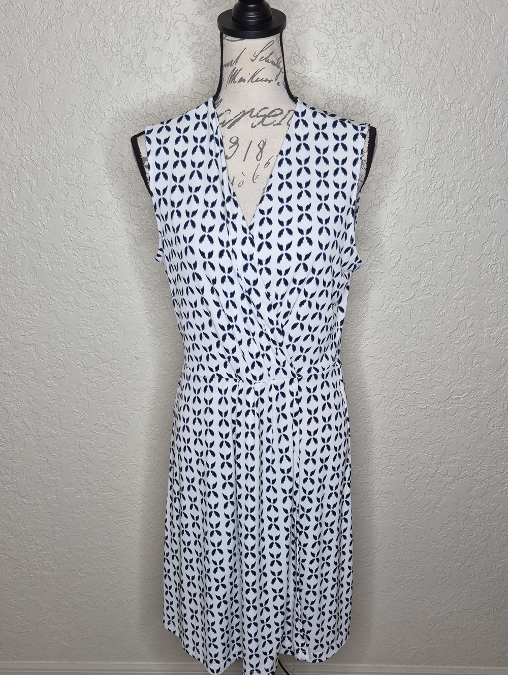 Banana Republic Mock Wrap Dress Size M